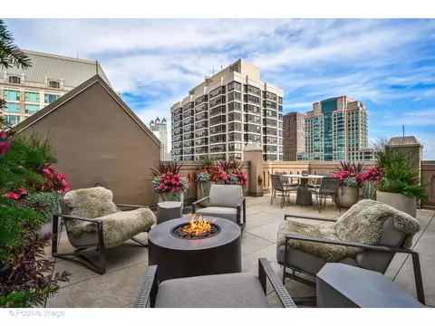 21 E Huron St #4302, Chicago, IL 60611 photo 43