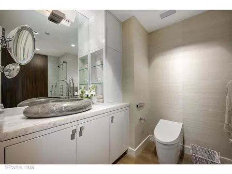 21 E Huron St #4302, Chicago, IL 60611 photo 27