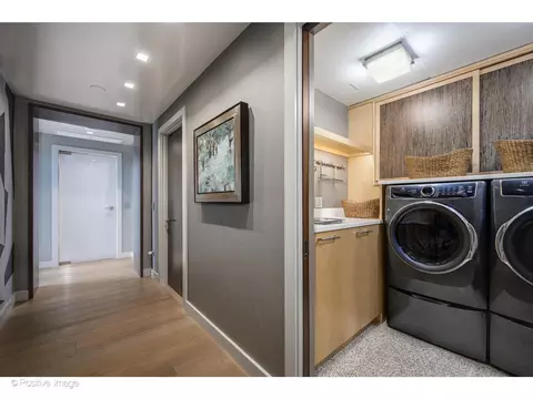 21 E Huron St #4302, Chicago, IL 60611 photo 38