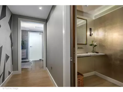 21 E Huron St #4302, Chicago, IL 60611 photo 24