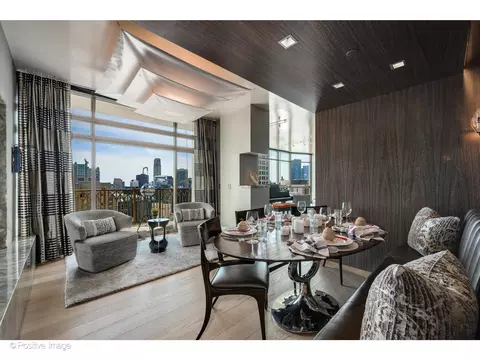 21 E Huron St #4302, Chicago, IL 60611 photo 11