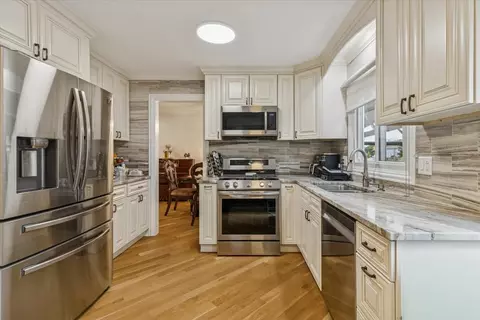 705 Lakeside Cir Dr, Wheeling, IL 60090 photo 7