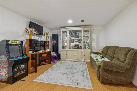 705 Lakeside Cir Dr, Wheeling, IL 60090 photo 20