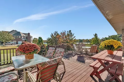 Exterior - 202 Barefoot Ct, Minooka, IL 60447 photo 13 of 15