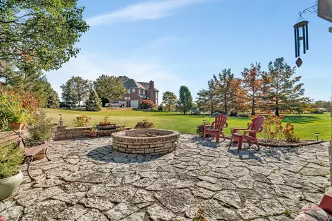 Exterior - 202 Barefoot Ct, Minooka, IL 60447 photo 7 of 15