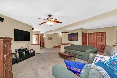 Living - 202 Barefoot Ct, Minooka, IL 60447 photo 5 of 5