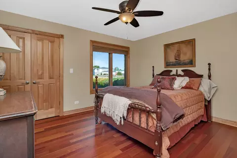 Bedroom - 202 Barefoot Ct, Minooka, IL 60447 photo 3 of 11