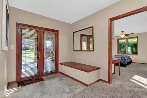 Entry Way - 202 Barefoot Ct, Minooka, IL 60447 photo 4 of 4