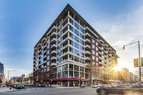901 W Madison St #519, Chicago, IL 60607