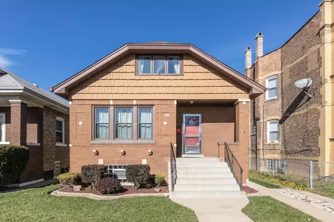 4910 W Newport Ave, Chicago, IL 60641