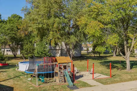 408 N West St, Danvers, IL 61732 photo 4