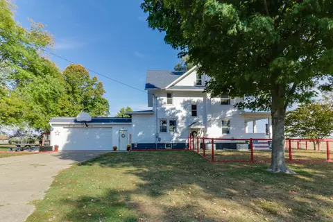 408 N West St, Danvers, IL 61732 photo 41