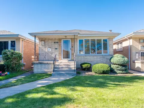 8534 S Kilpatrick Ave, Chicago, IL 60652