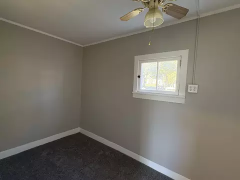 458 N Washington Ave, Kankakee, IL 60901 photo 5