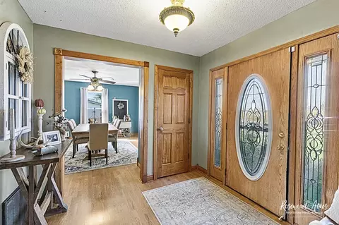 104 W Cottage St, Sheldon, IL 60966 photo 4