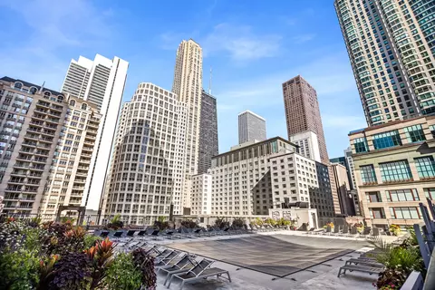 Exterior - 30 E Huron St #907, Chicago, IL 60611 photo 2 of 2
