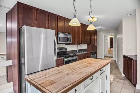 Kitchen - 30 E Huron St #907, Chicago, IL 60611 photo 3 of 3