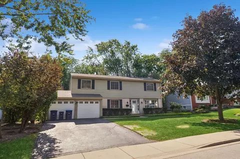 1131 Laurel Ave, Deerfield, IL 60015