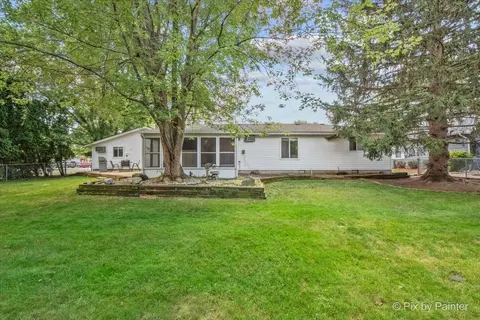 Exterior - 3500 Biscayne Rd, Mchenry, IL 60050 photo 6 of 8
