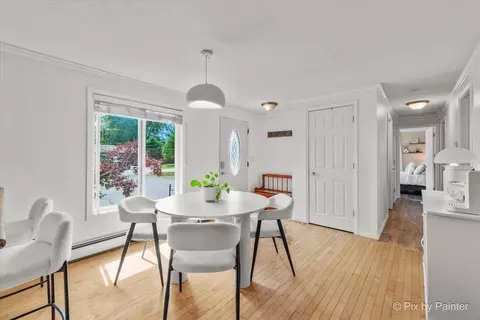 Entry Way - 3500 Biscayne Rd, Mchenry, IL 60050 photo 1 of 2