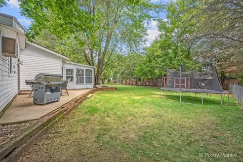 Exterior - 3500 Biscayne Rd, Mchenry, IL 60050 photo 7 of 8