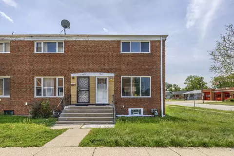 1207 S 17th Ave #A, Maywood, IL 60153