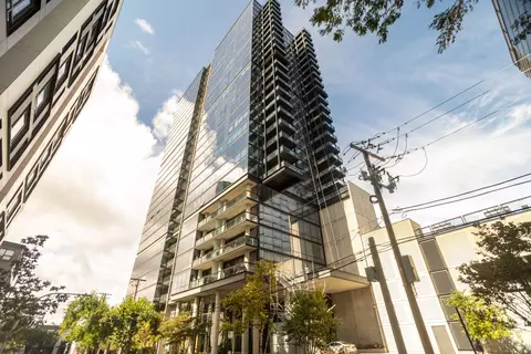 860 W Blackhawk St #306, Chicago, IL 60642