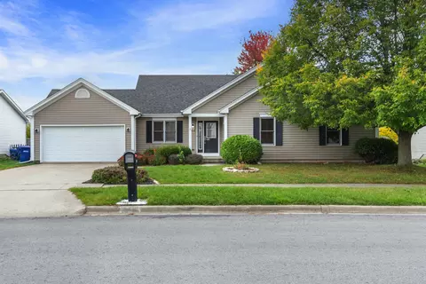 356 Ash Ct, Dekalb, IL 60115