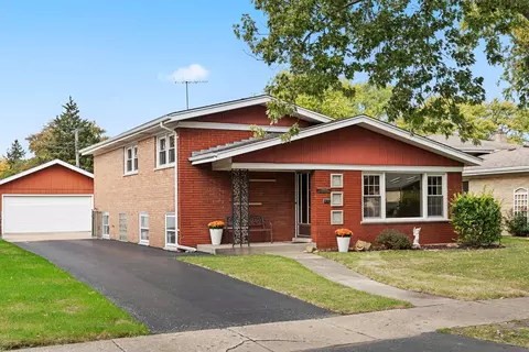 10724 Lawler Ave, Oak Lawn, IL 60453