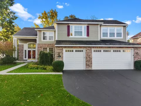 2301 Fieldcrest Dr, Mundelein, IL 60060