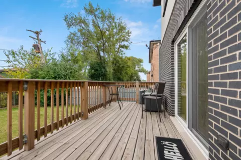 Exterior - 7727 S Roberts Rd, Bridgeview, IL 60455 photo 6 of 8