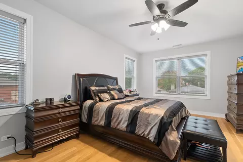 Bedroom - 7727 S Roberts Rd, Bridgeview, IL 60455 photo 1 of 4