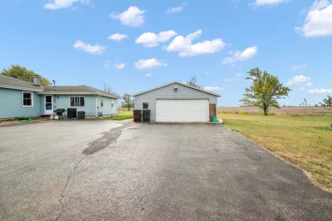 3131 W Main St, Kankakee, IL 60901 photo 2