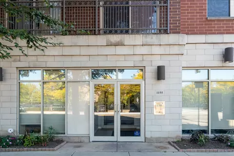 1155 W Roosevelt Rd #503, Chicago, IL 60608