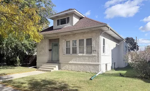 2917 Rose St, Franklin Park, IL 60131