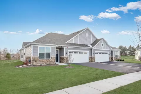 12275 Barcroft Cir, Huntley, IL 60142