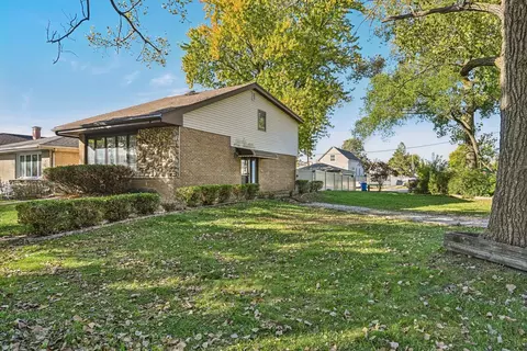 13002 S Brandon Ave, Chicago, IL 60633