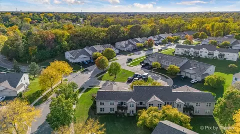 View/Area - 1023 Berkshire Ct #C, Elgin, IL 60120 photo 10 of 16