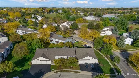 View/Area - 1023 Berkshire Ct #C, Elgin, IL 60120 photo 8 of 16