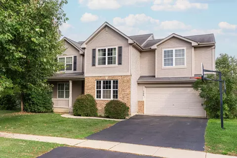 508 Winding Trl, Genoa, IL 60135