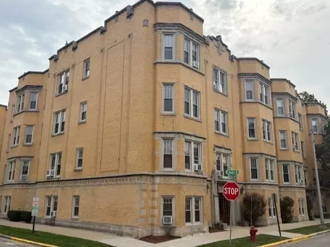 500 Beloit Ave #A2, Forest Park, IL 60130