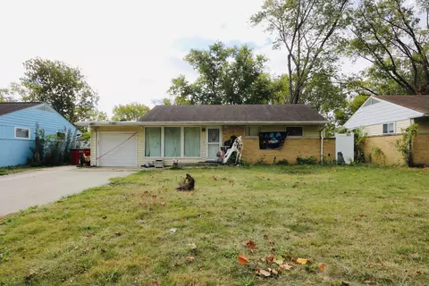 1115 W Eureka St, Champaign, IL 61821