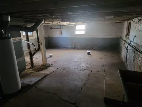 Other - Undisclosed, Chicago, IL 60628 photo 3 of 3