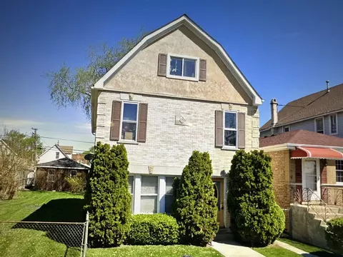 4816 W 24th St, Cicero, IL 60804