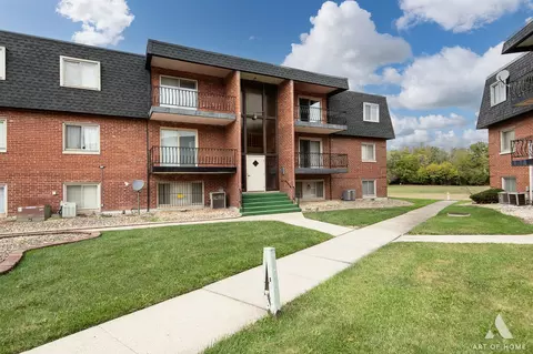 3012 171st St #2E, Hazel Crest, IL 60429 photo 2