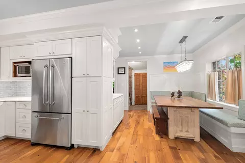 Kitchen - 701 E 7th St, Lockport, IL 60441 photo 3 of 4