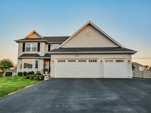 26210 W Bayberry Ct, Channahon, IL 60410