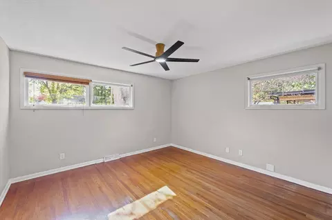 Bedroom - 731 Dale St, Normal, IL 61761 photo 3 of 4