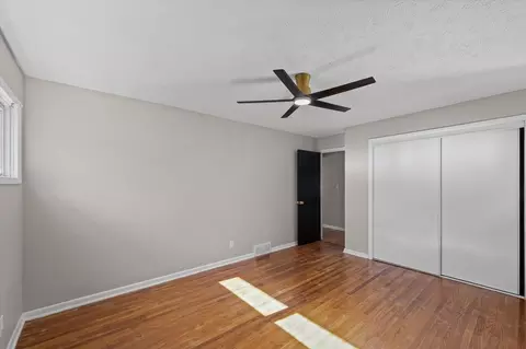 Bedroom - 731 Dale St, Normal, IL 61761 photo 2 of 4