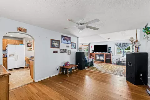 Living - 133 W William St, Bement, IL 61813 photo 1 of 2